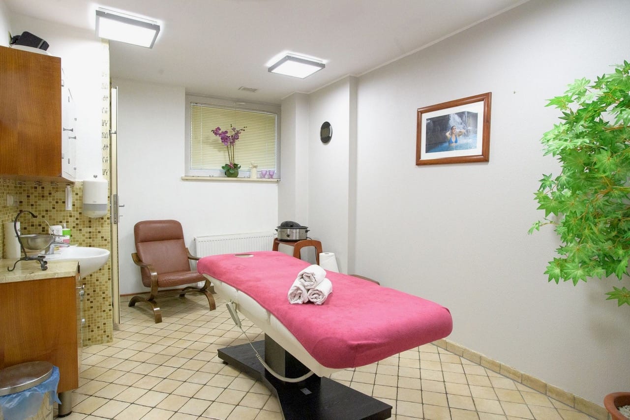Gabinet masażu w centrum SPA Hotelu Niedźwiadek na Kaszubach